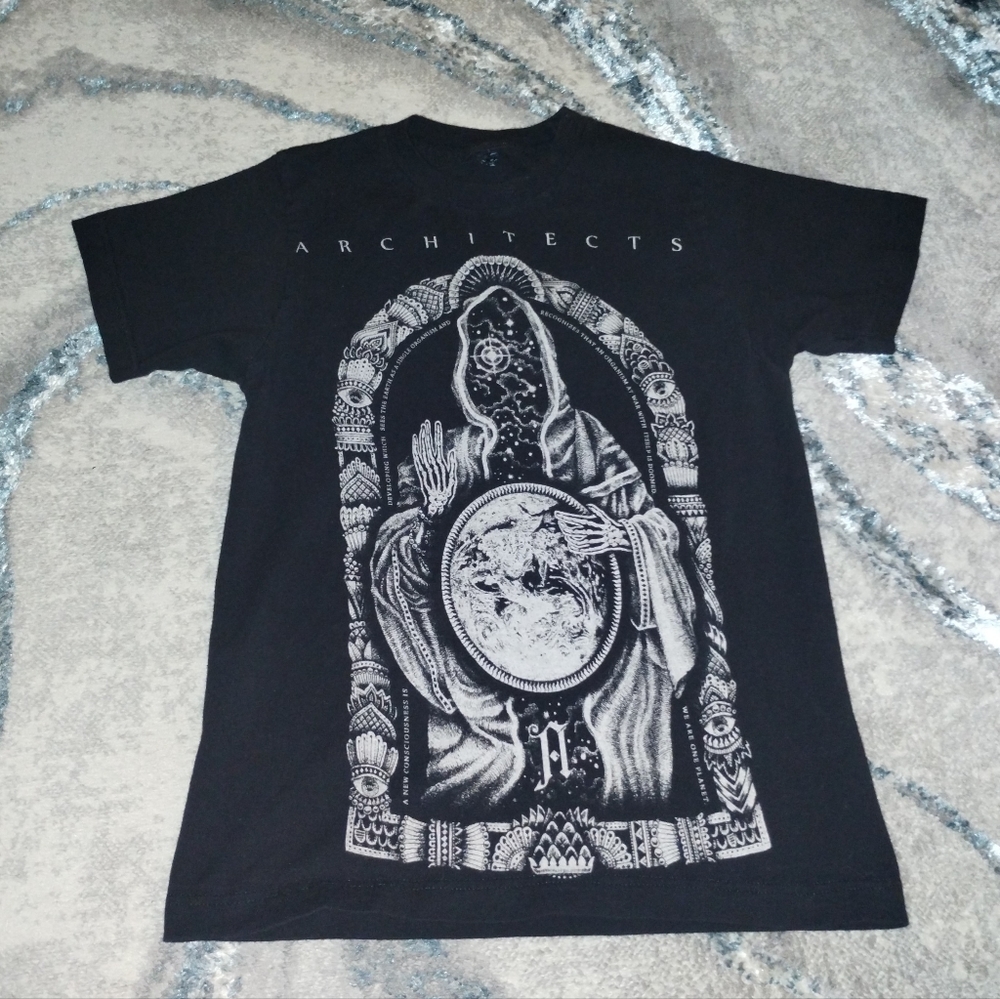 Black Shirt, Size Small